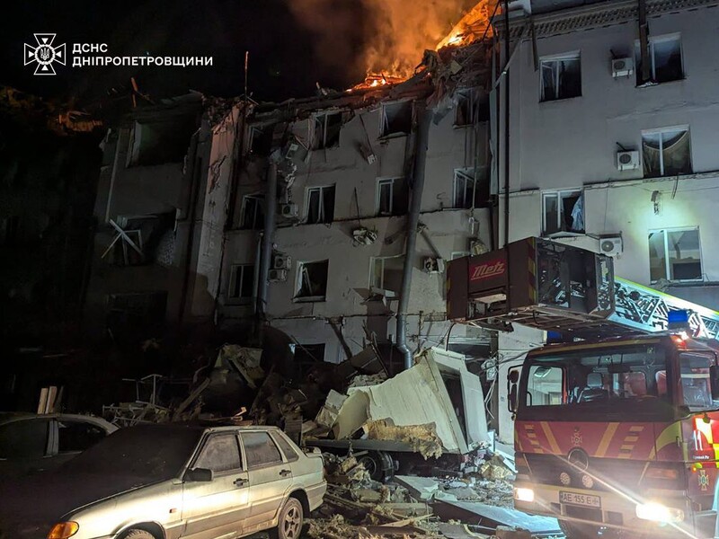 Россия ударила баллистикой по гостинице в Кривом Роге. Есть погибшие и раненые – ОВА