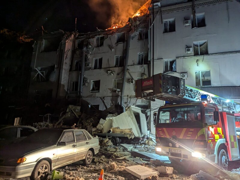 Ракетный удар по гостинице в Кривом Роге. Спасатели нашли еще одну жертву