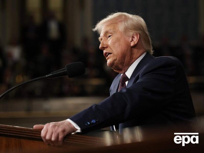 Трамп отложит введение пошлин на автомобили из Канады и Мексики на месяц 