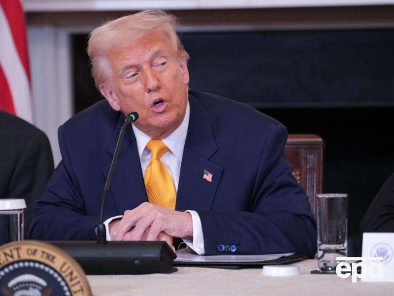 Советники Трампа разрабатывают план смягчения санкций в отношении России – Bloomberg