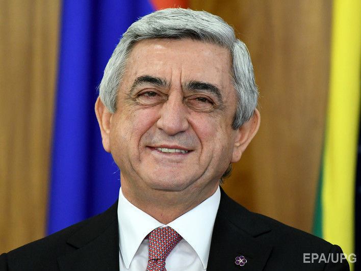 Кремль пытается взять Армению под контроль – армянский политолог Хзмалян