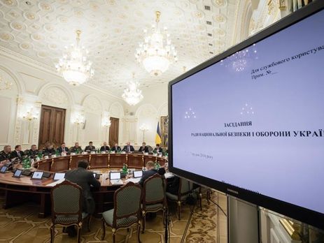 Нардепи з БПП просять Порошенка скликати РНБО через блокаду окупованих територій