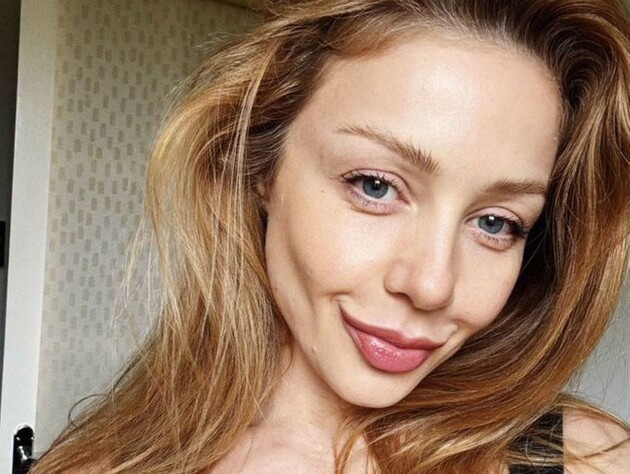 Тіна Кароль знялася в ліжку зі своєю домашньою улюбленицею – кішкою Джавеліною