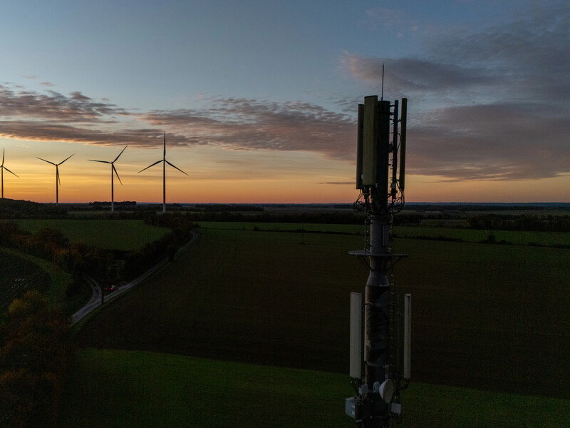 В Україні може зупинитися будівництво "зелених" електростанцій через земельні питання – інвестори