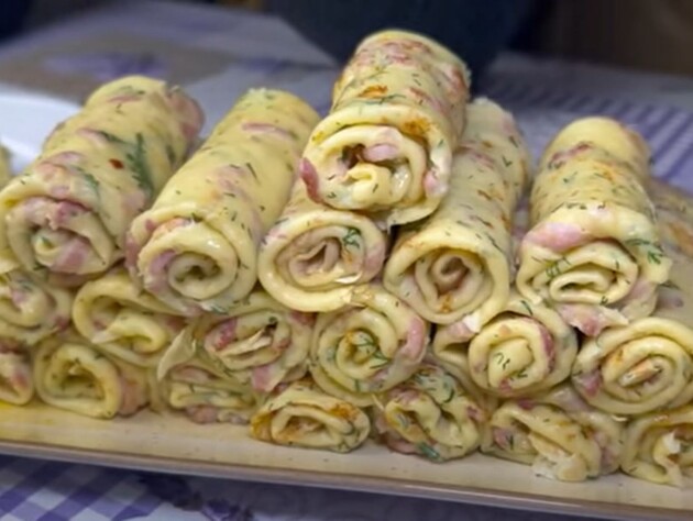 Додайте це до борошна – і млинці вийдуть неймовірно ситними. Шедевральний рецепт тіста без грудочок