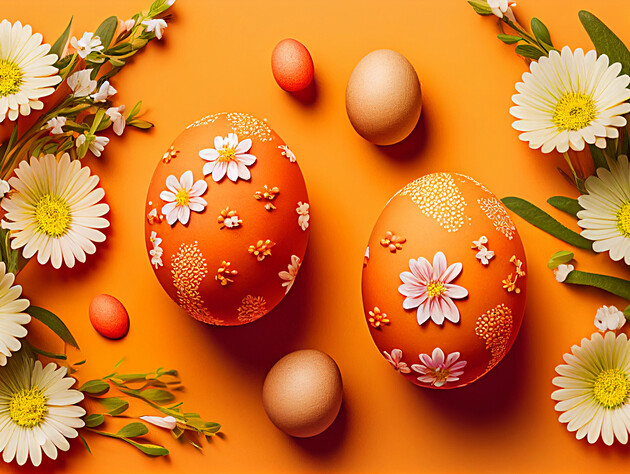 Опустите яйца в этот натуральный ингредиент, чтобы получить на Пасху крашанки оранжевого цвета