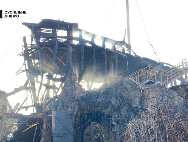 В результате обстрела Днепра погибли четыре человека, еще 13 в больнице. Фото