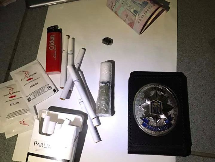 Одесские полицейские доставляли наркотики заключенным в СИЗО – СБУ