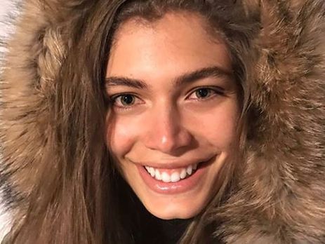 На обложке издания Vogue разместили фото модели-трансгендера