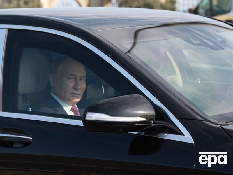 Bild: В Москве взорвался лимузин из автопарка Путина. Видео