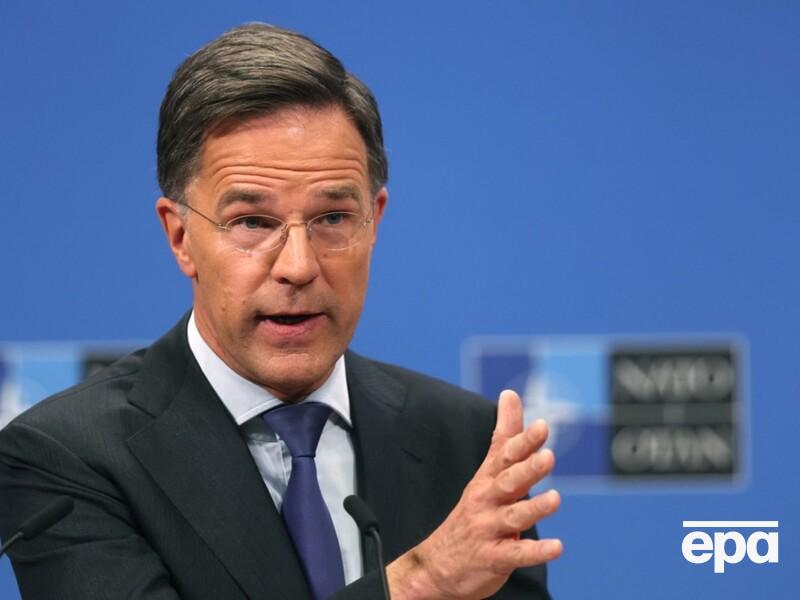 Рютте вважає, що не треба надто серйозно сприймати "божевільні" заяви Путіна та РФ