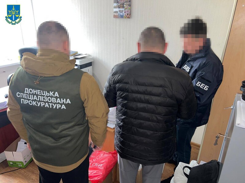 Полтора года военные строили частный дом и получали боевые – спецпрокуратура