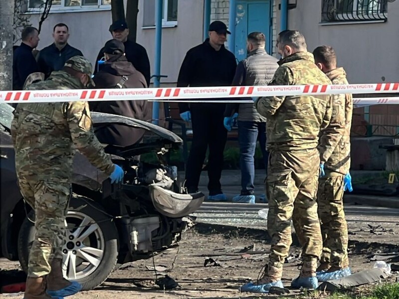 Через вибух автомобіля постраждав посадовець і його дружина у Дніпропетровській області – Нацполіція