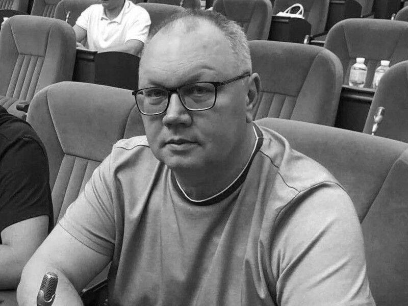 В результате взрыва автомобиля в Днепре погиб депутат Юрий Федько. Полиция квалифицировала событие как теракт