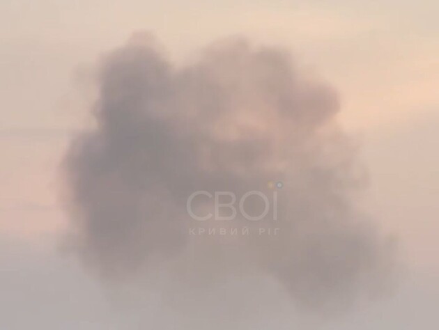 Росіяни вдарили балістикою по житловому мікрорайону Кривого Рогу. 12 людей загинули, понад 50 – поранені