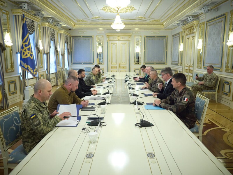 Є прогрес і перші деталі щодо розміщення західного військового контингенту в Україні – Зеленський