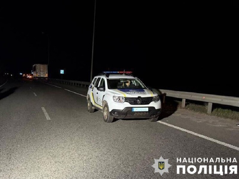 У Полтавській області в ДТП загинув пасажир, який на ходу вийшов із машини – поліція
