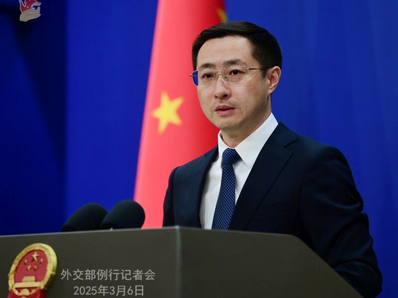 Китай назвав мита США "знущанням" і закликав інші країни продовжувати консультації