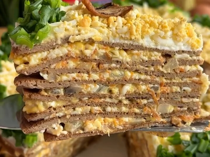 Залейте это молоком – и печеночный торт будет очень вкусным. Идеальный рецепт и кулинарные секреты