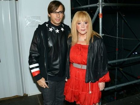 Пугачова та Галкін разом із дітьми вийшли в світ 