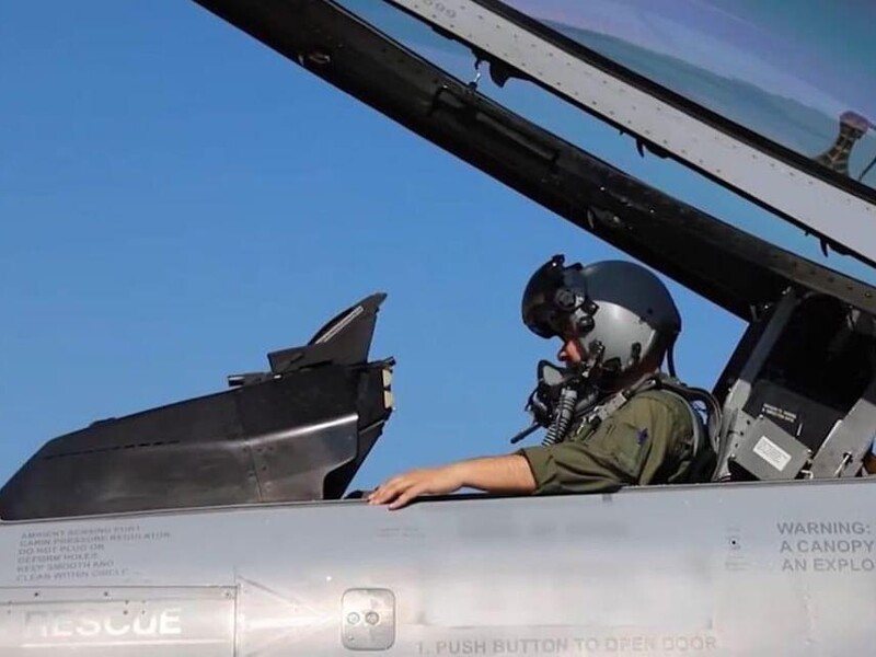 ВСУ сообщили о гибели в бою пилота F-16
