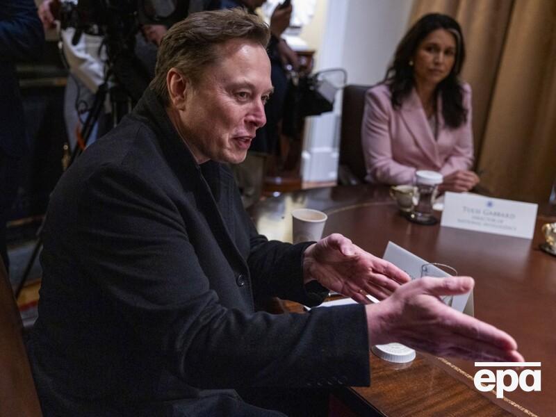 Маск дозволяє собі більше, ніж інші радники, і Трампу це подобається – Politico