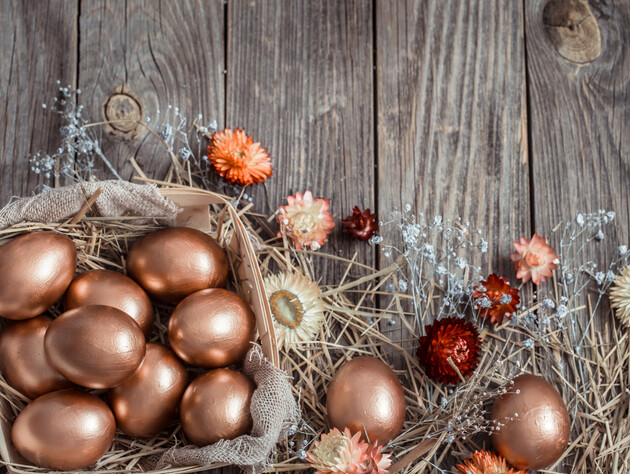 Утріть це у шкаралупу яєць, щоб крашанки стали золотими. Лайфхак
