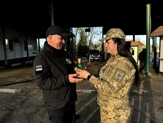 Благодатный огонь из Иерусалима прибыл в Украину