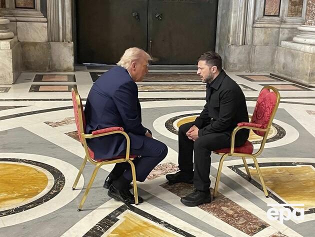 Трамп настаивал на личной встрече с Зеленским в Ватикане – Уолтц