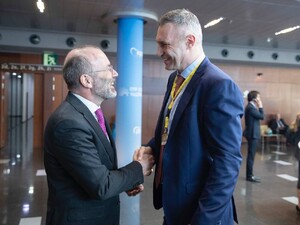 Кличко отреагировал из Европы на сбор Совета обороны Киева без него