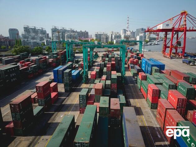 Китай почав звільняти від підвищених мит деякі товари зі США – Reuters