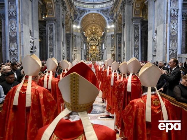 У Ватикані зібрався конклав, який обере нового папу римського