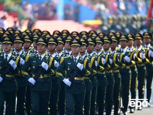 Перед Си Цзиньпином и Путиным на параде 9 мая пройдут китайские военные 