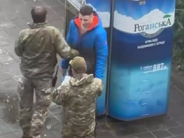 В Харькове военный бил гражданского. В ТЦК объяснили это 