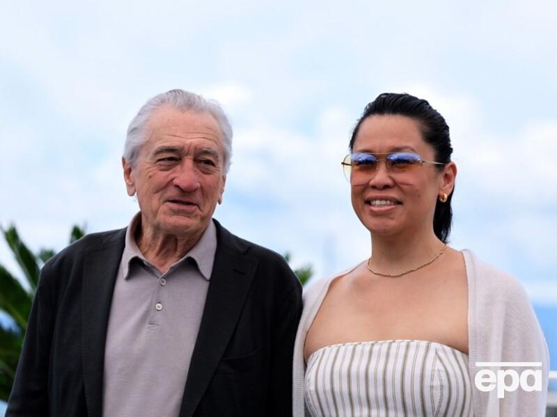 81-річний Де Ніро прибув до Канн разом зі своєю 46-річною обраницею. Фото