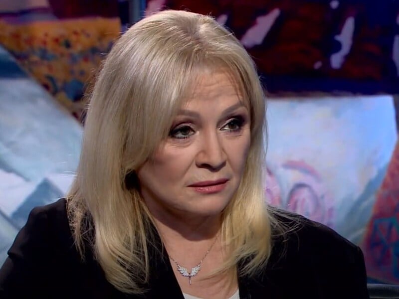 Воронки и простреленный забор, Аурика Ротару рассказала, что сделали российские оккупанты с ее домом