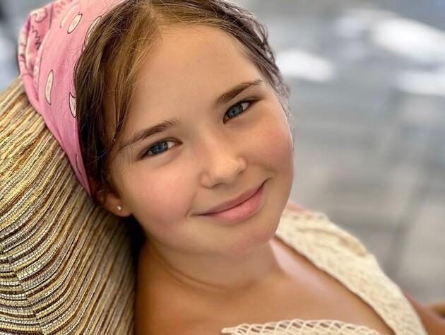 Мозговая показала, какую вышиванку надела ее младшая дочь