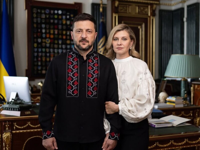 Броня із тканини. Український бренд розповів про символізм чорної вишиванки Зеленського