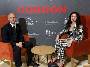 Чи поверне Україна ядерну зброю, пастка для Зеленського. Інтерв'ю Бацман із директором Центру страткому НАТО Сартсом. Відео