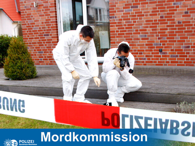 У ФРН чоловік напав на людей із ножем, його досі не знайшли. Щонайменше п'ятьох перехожих поранено