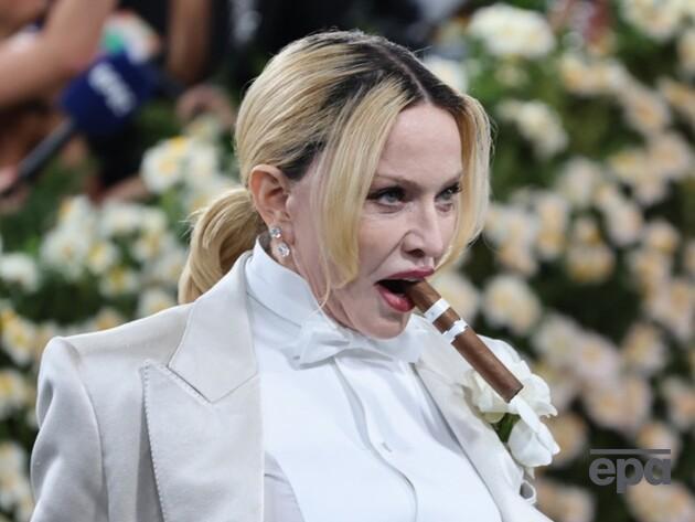 66-річна Мадонна показала, яким спортом займаються її 12-річні доньки