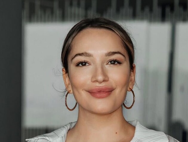 Дочь Мозговой обручилась со своей девушкой и показала фото с обручальным кольцом