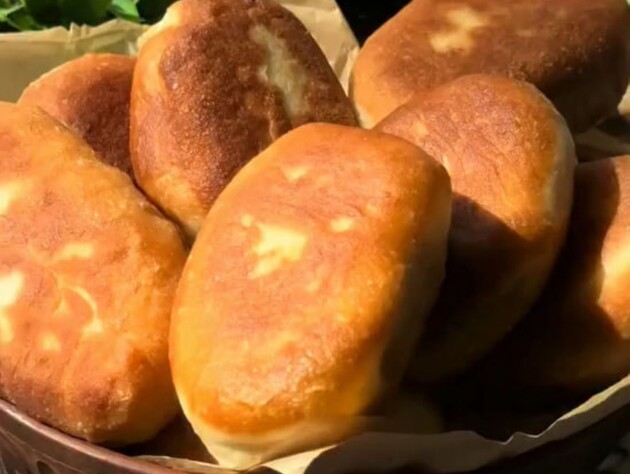 Добавьте это в воду – и жареные пирожки получатся очень вкусные. Удачный рецепт, проверенный годами