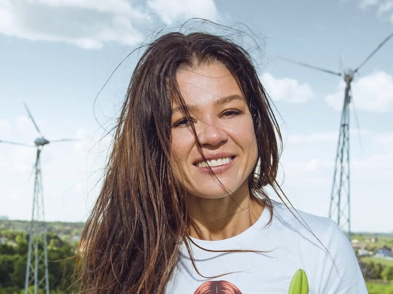 Руслана показала свіже фото зі своїм 75-річним батьком