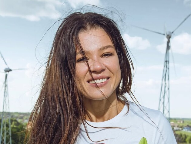 Руслана показала свежее фото со своим 75-летним отцом