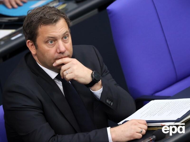 Вице-канцлер Германии ответил, менялись ли договоренности о дальности применения оружия Украиной