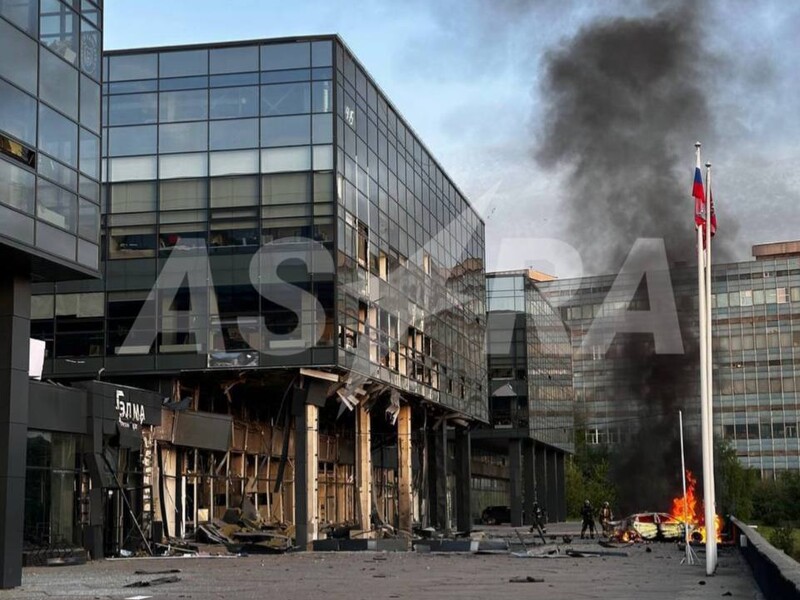 Дрони масово атакують Москву й область. Уражено заводи з виробництва БПЛА і технопарк