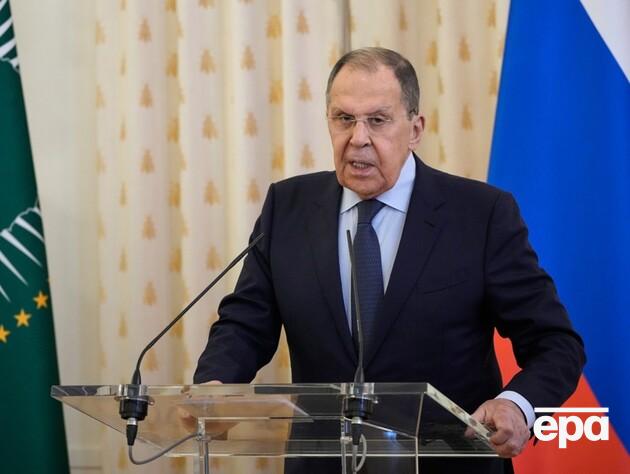 Лавров отреагировал на снятие ограничений дальнобойного оружия и заявил, что Германия сползает 