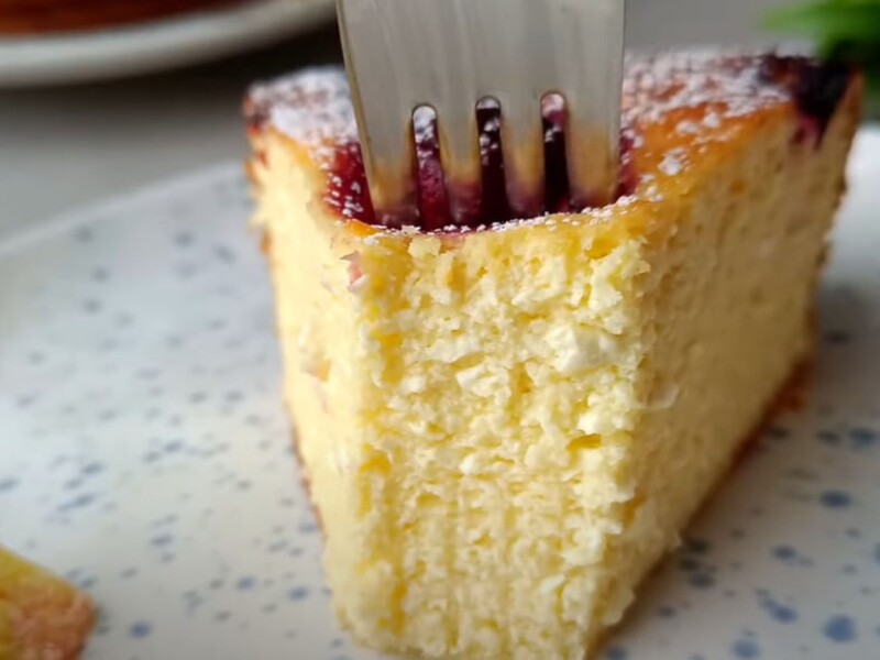 Эти два ингредиента сделают творожную запеканку идеальной. Рецепт вкусного и очень нежного десерта