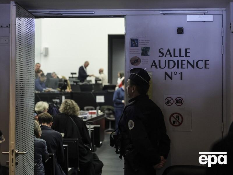 Во Франции огласили приговор хирургу-педофилу, который в течение 25 лет изнасиловал 299 детей